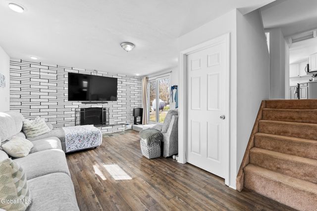 47 Feeder Dam Road, Moreau, NY 12803