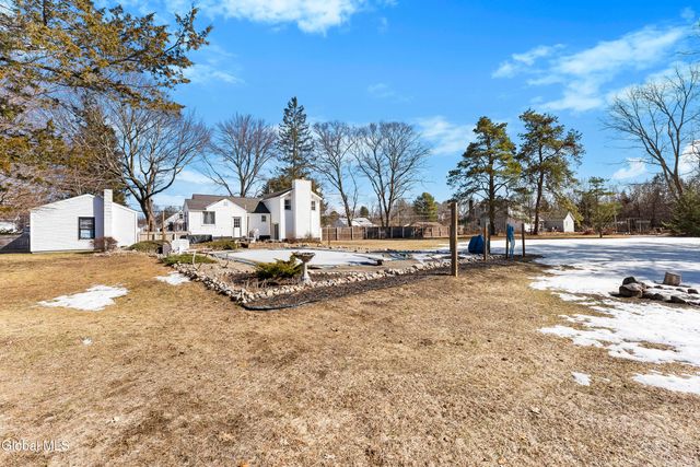 47 Feeder Dam Road, Moreau, NY 12803