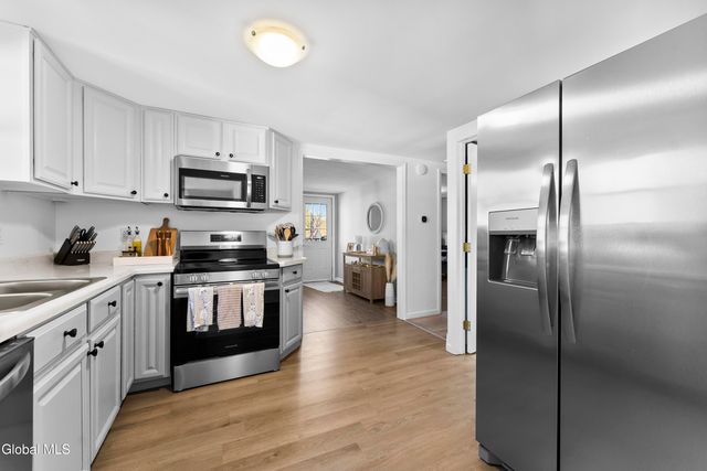 47 Feeder Dam Road, Moreau, NY 12803