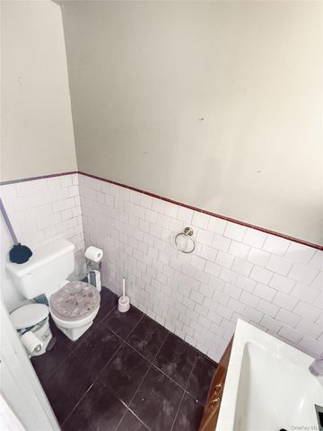 702 Saint Anns Avenue, Bronx, NY 10455