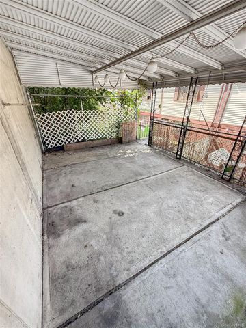 702 Saint Anns Avenue, Bronx, NY 10455