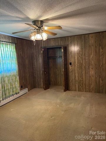 325 Tater Hill Road, Zionville, NC 28698