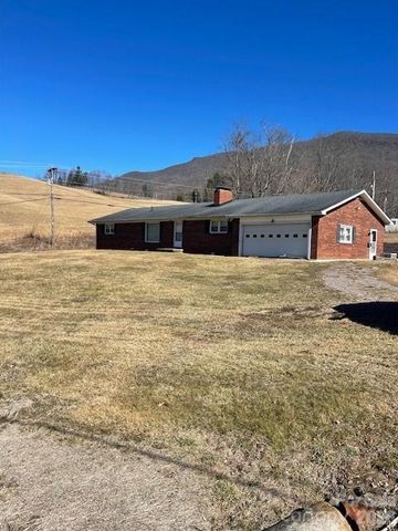 325 Tater Hill Road, Zionville, NC 28698