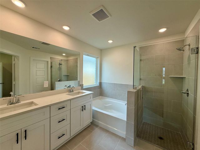 3130 Emerald Hills Drive, Angleton, TX 77515