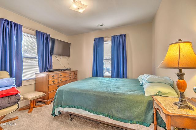 118 North Lincoln Avenue, Jonesborough, TN 37659