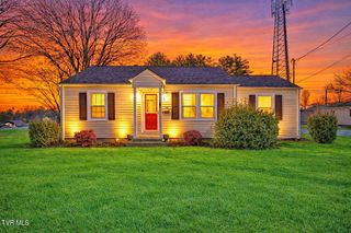 118 North Lincoln Avenue, Jonesborough, TN 37659