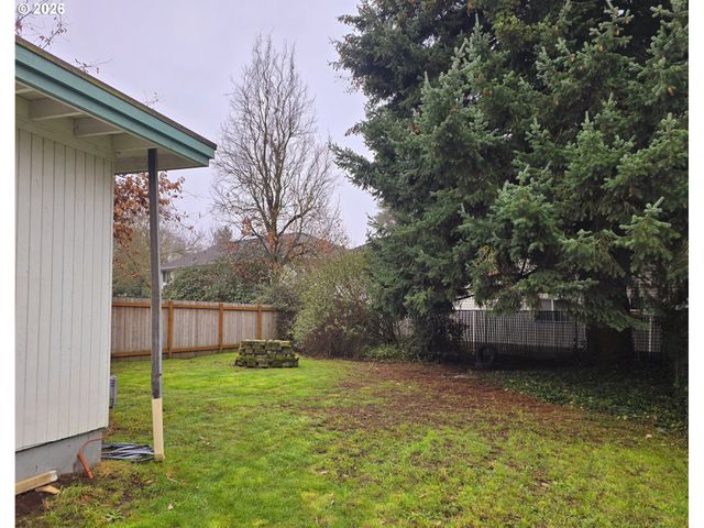 154 NORMAN Ave, Eugene, OR 97404