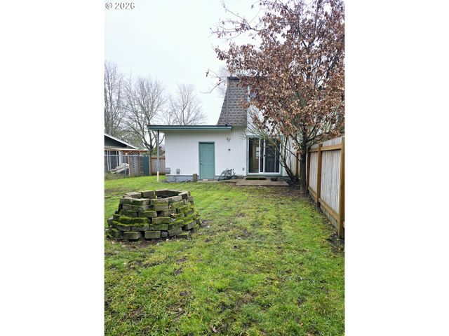 154 NORMAN Ave, Eugene, OR 97404