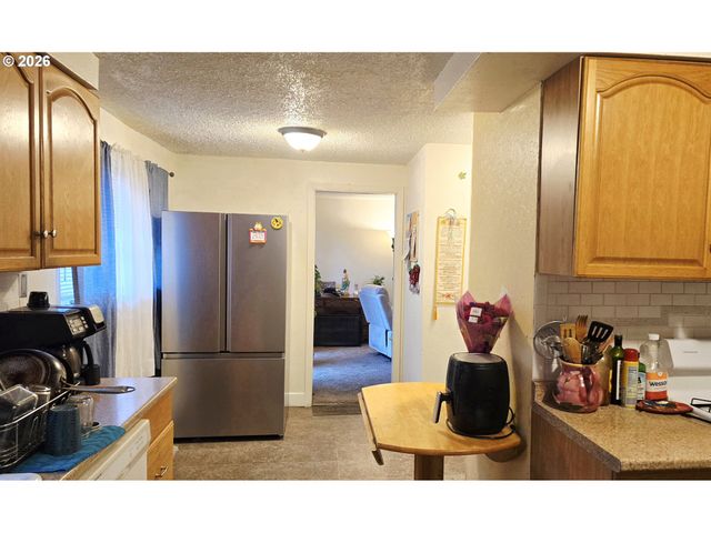 154 NORMAN Ave, Eugene, OR 97404