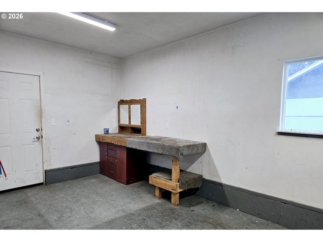 154 NORMAN Ave, Eugene, OR 97404