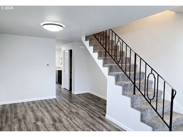 154 NORMAN Ave, Eugene, OR 97404