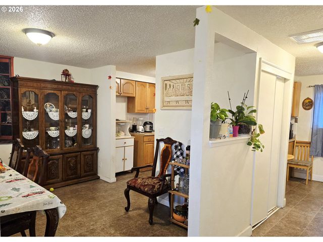 154 NORMAN Ave, Eugene, OR 97404