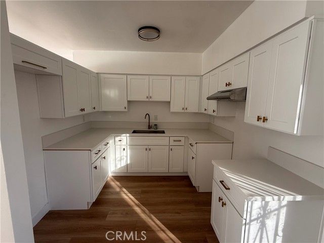 212 W 84TH ST, Los Angeles, CA 90003