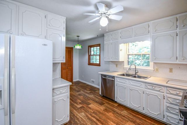 1397 Ridgewood Drive SW, Lilburn, GA 30047