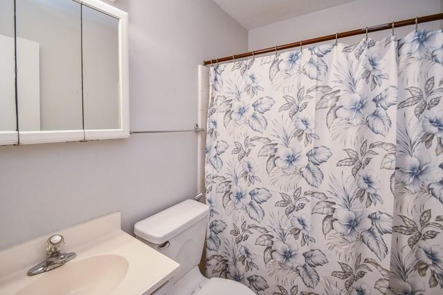 1397 Ridgewood Drive SW, Lilburn, GA 30047