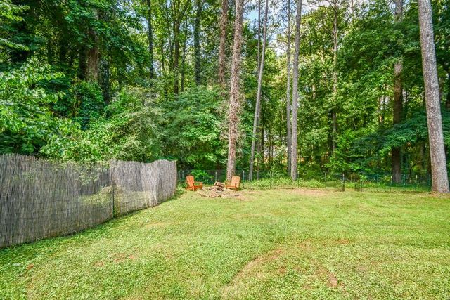 1397 Ridgewood Drive SW, Lilburn, GA 30047