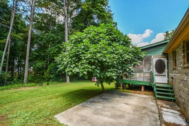 1397 Ridgewood Drive SW, Lilburn, GA 30047