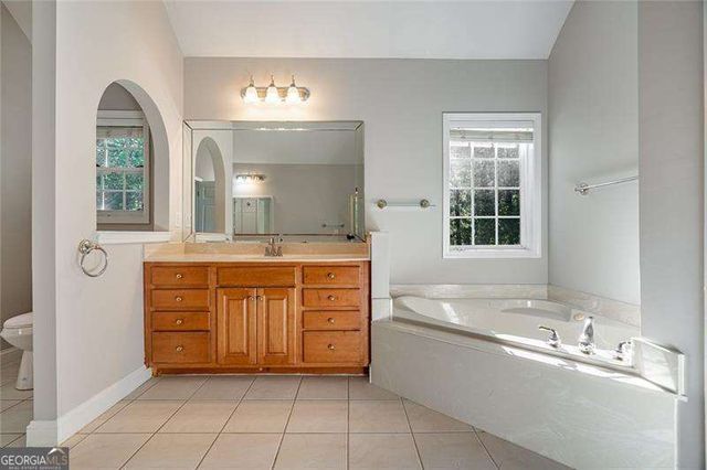 408 Castle Rock, Mcdonough, GA 30253