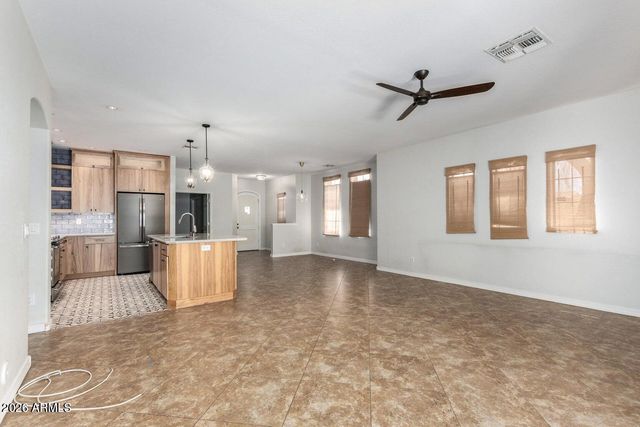 7039 S GOLFSIDE Lane, Phoenix, AZ 85042