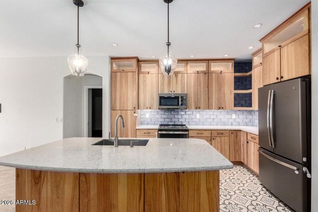 7039 S GOLFSIDE Lane, Phoenix, AZ 85042