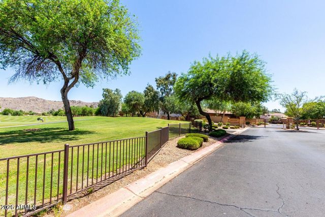 7039 S GOLFSIDE Lane, Phoenix, AZ 85042