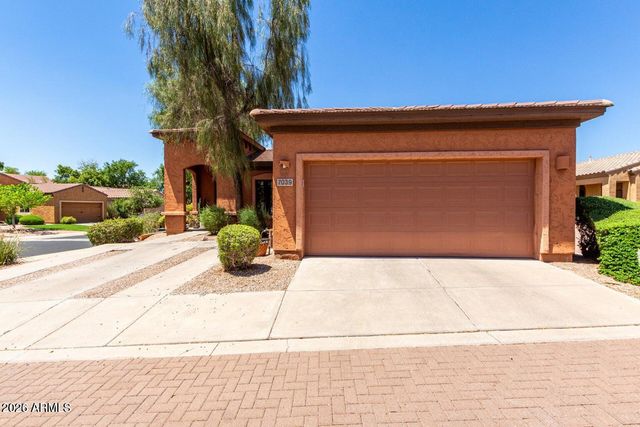 7039 S GOLFSIDE Lane, Phoenix, AZ 85042