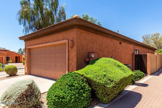 7039 S GOLFSIDE Lane, Phoenix, AZ 85042