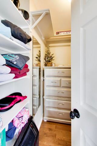 5083 Chambers Drive, Hoffman Estates, IL 60010