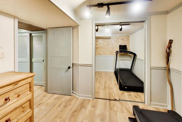 5083 Chambers Drive, Hoffman Estates, IL 60010