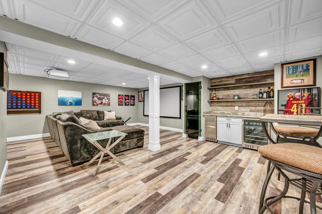 3 Trailside Drive, Wallingford, CT 06492