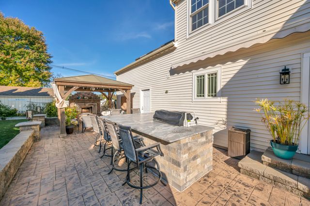 3 Trailside Drive, Wallingford, CT 06492