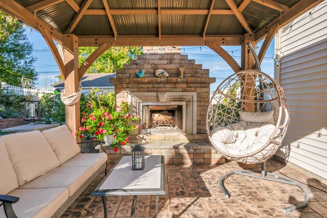 3 Trailside Drive, Wallingford, CT 06492