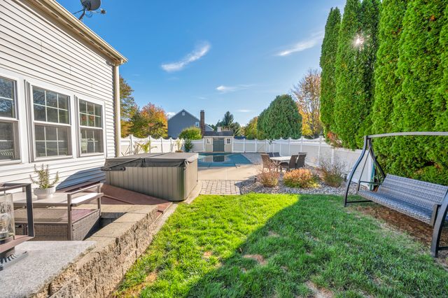 3 Trailside Drive, Wallingford, CT 06492