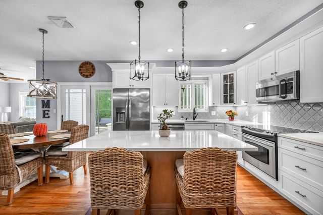 3 Trailside Drive, Wallingford, CT 06492