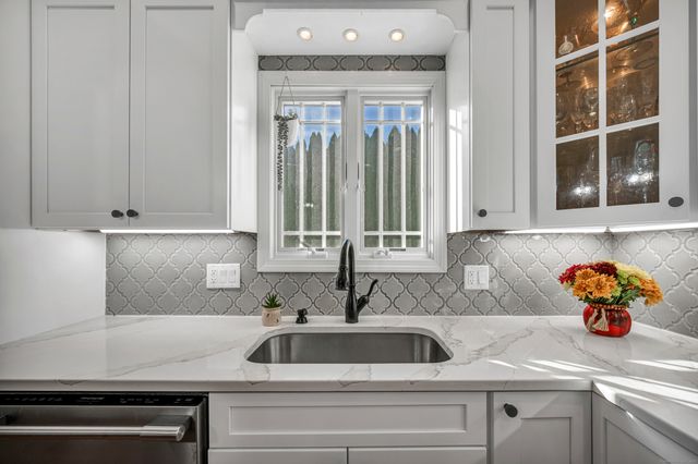 3 Trailside Drive, Wallingford, CT 06492