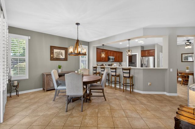 404 Mossy Ct, Lincoln, CA 95648