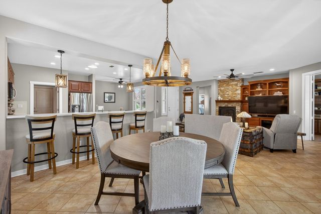 404 Mossy Ct, Lincoln, CA 95648