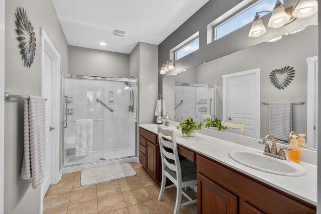 404 Mossy Ct, Lincoln, CA 95648