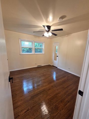 13810 S La Salle Street 1, Riverdale, IL 60827