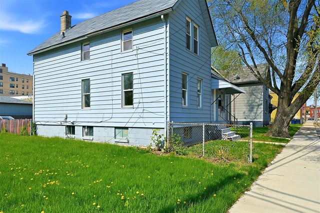 28 E Henry Street, River Rouge, MI 48218