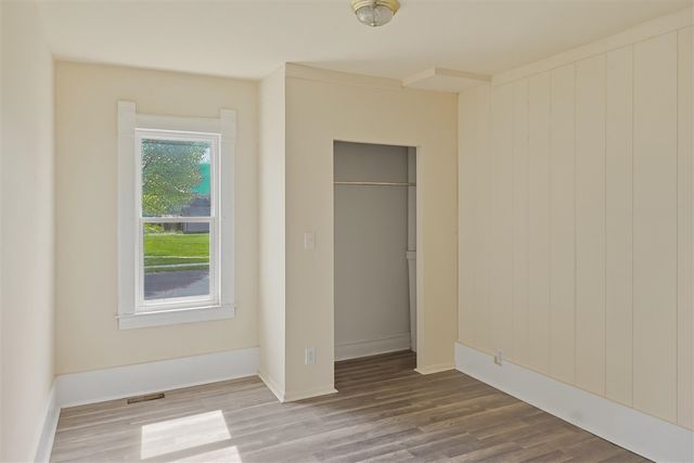 28 E Henry Street, River Rouge, MI 48218