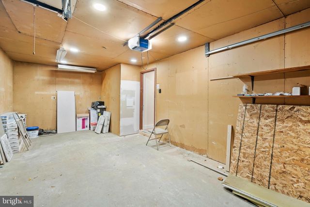 3000 BUTLER AVE, Bristol, PA 19007