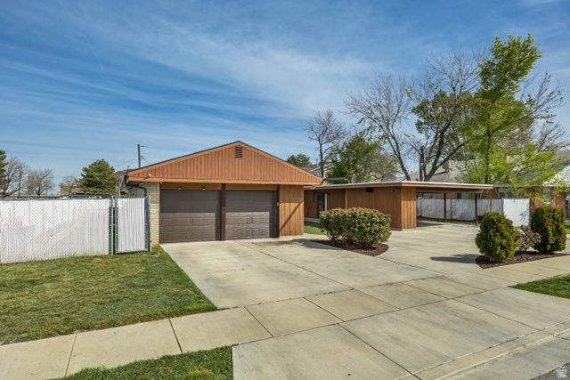 2318 W 3650 S, West Valley City, UT 84119