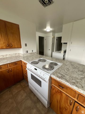 2318 W 3650 S, West Valley City, UT 84119