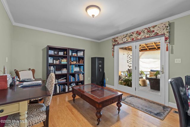 111 Hampton Place, Newport, NC 28570