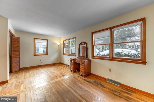 239 W MAIN ST, Boalsburg, PA 16827