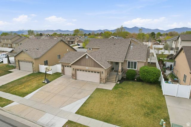 6708 S TICKLEGRASS RD, West Jordan, UT 84081