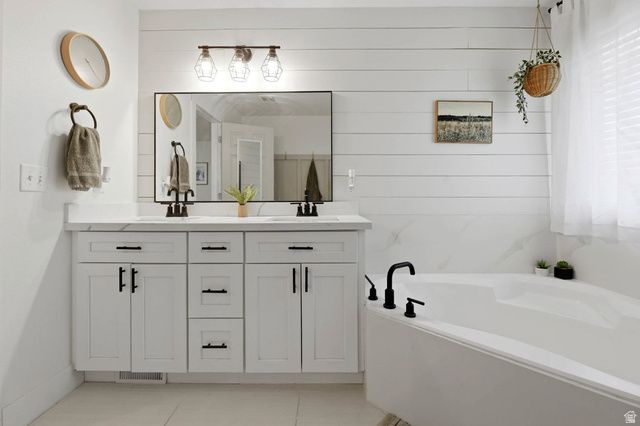 6708 S TICKLEGRASS RD, West Jordan, UT 84081