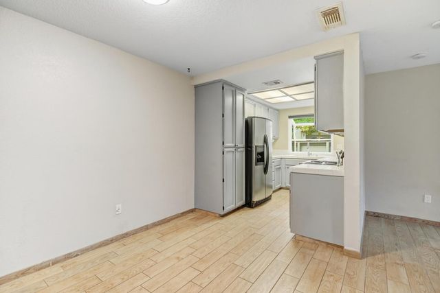 6359 Slippery Creek Lane, Citrus Heights, CA 95621