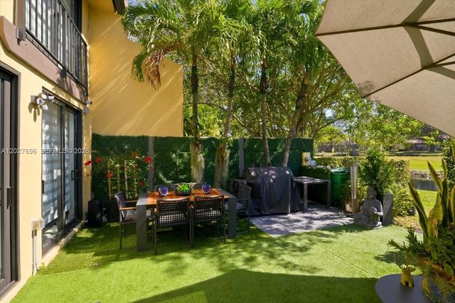 3629 Estepona Ave E-27, Doral, FL 33178